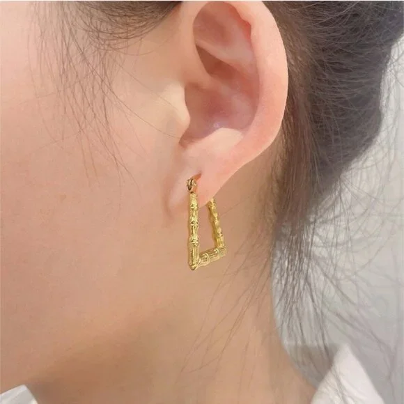 14K Gold Womens Bamboo Hoop Earrings Ladies 14 Karat Hinged Back Hoops Jewelry